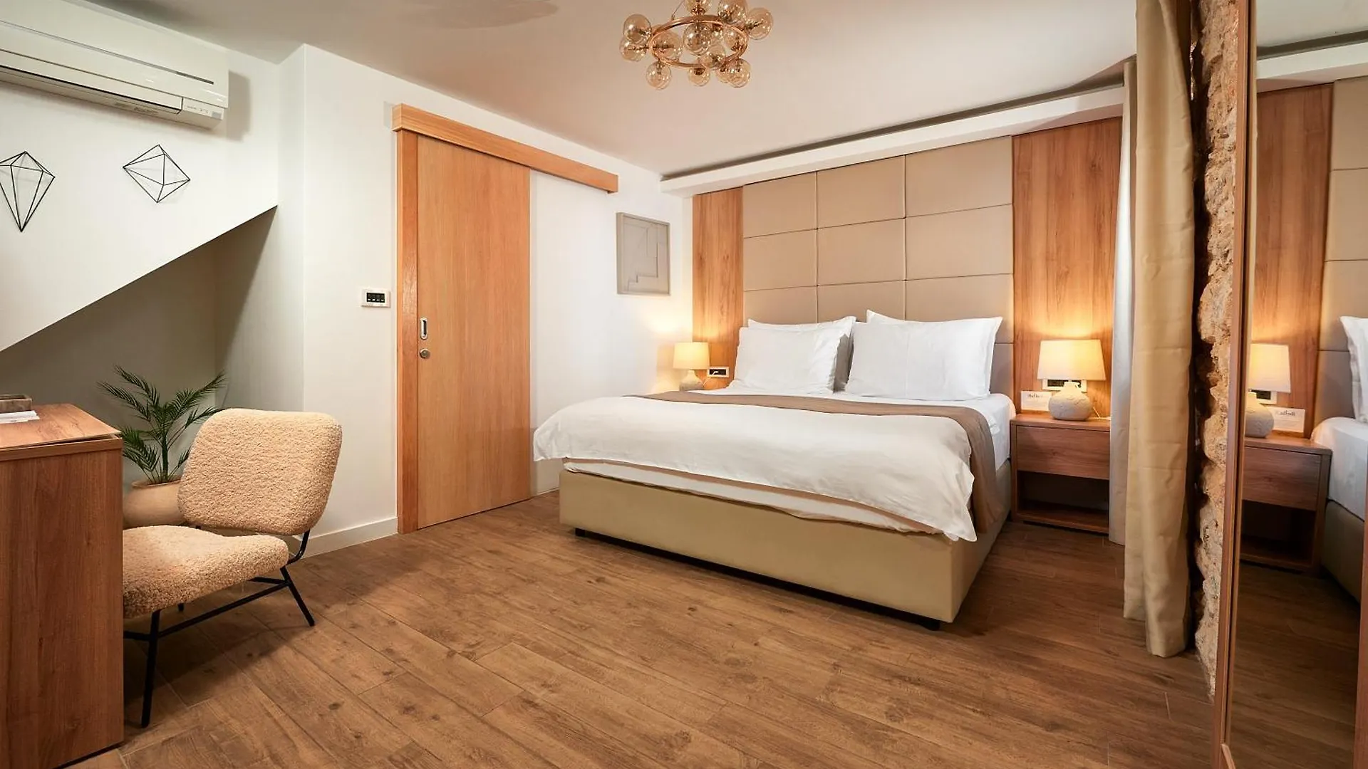 Bed & Breakfast Ibella Boutique Rooms Split